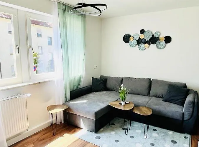 3Room-Central-Modern- The Seashell By Lakescape Fewos
